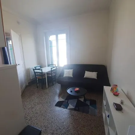 Apartman Le Jemmape - Welcome In